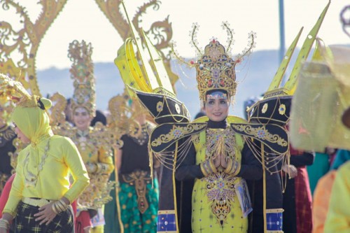 Tari Kolosal dan Karnaval Budaya Jadi Suguhan Utama di 'Wakatobi Wave 2019